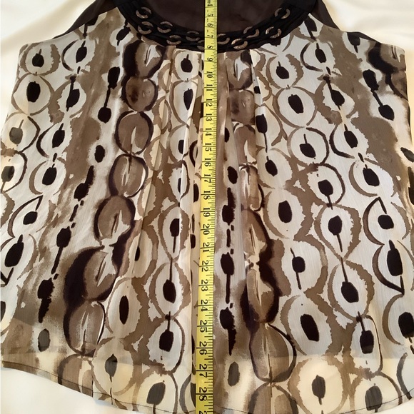 Chiffon Blouse by Larry Levine - Picture 7 of 8